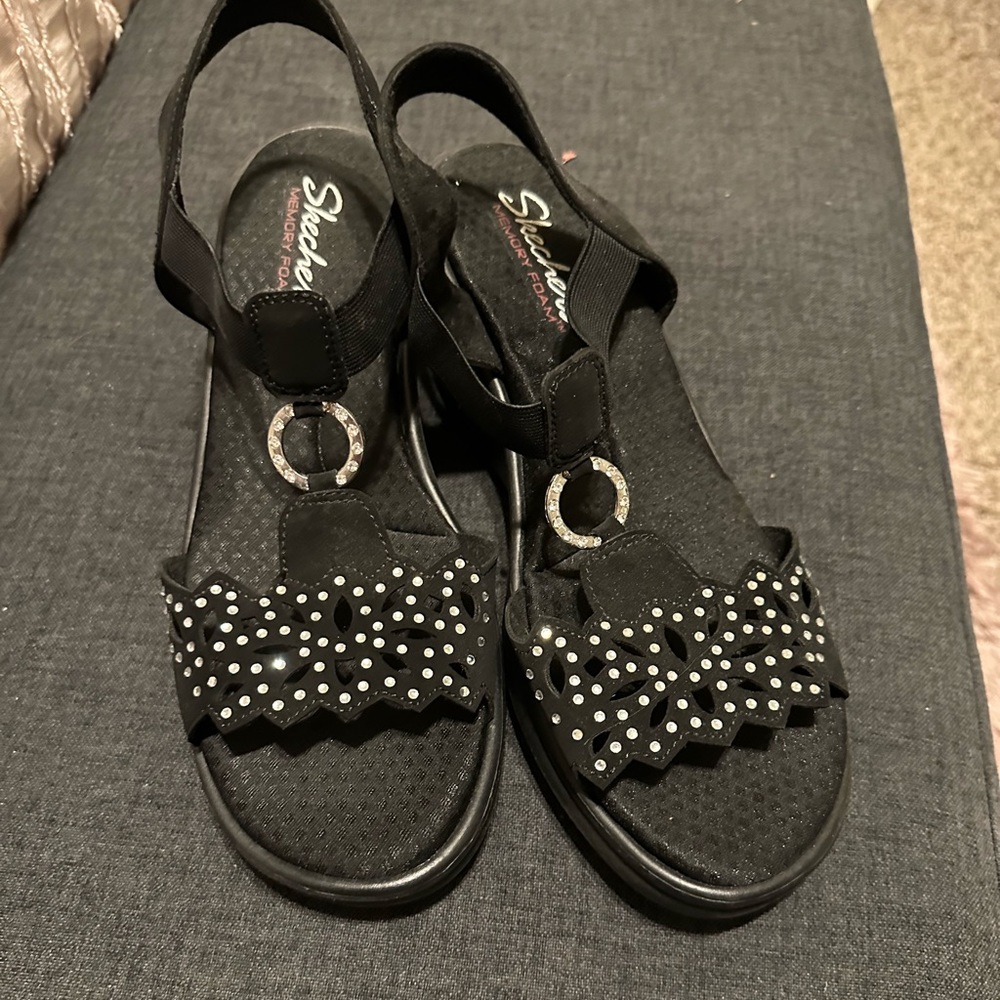 Skechers sandals size 10 with memory foam